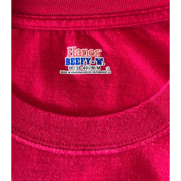 University of Dayton Flyers UD Red Short Sleeve T-shirt  Men's Size M - Picture 4 of 5